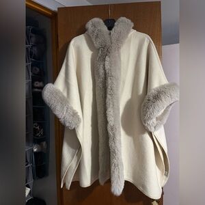 Rachel Zoe  winter white hooded faux fur cape NWT